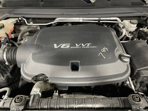 Used 2018 Chevrolet Colorado Z71 image 16