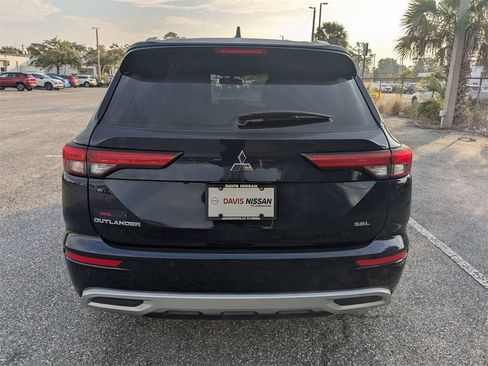 Used 2024 Mitsubishi Outlander SEL image 5