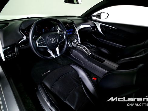 Used 2017 Acura NSX AWD/4WD image 12