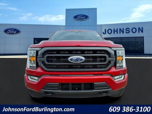 Certified 2022 Ford F150 XLT w/ Equipment Group 302A High image 3