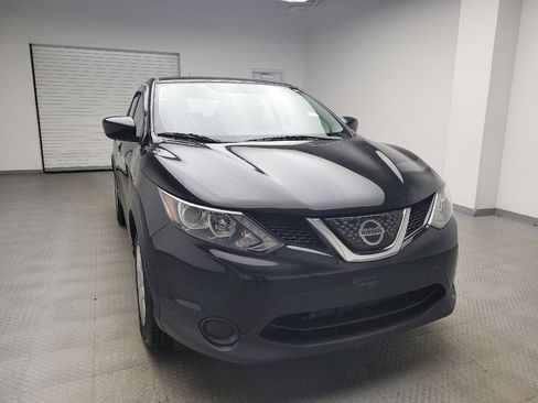Used 2018 Nissan Rogue Sport S image 14