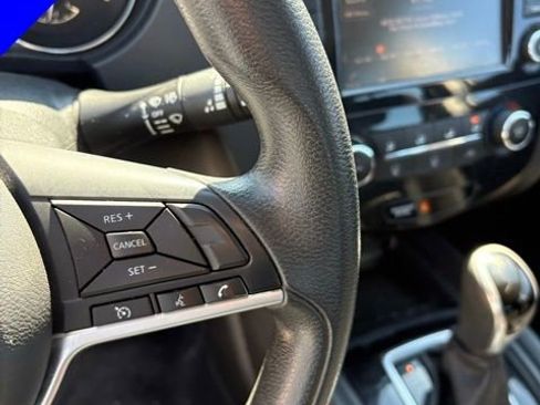 Used 2019 Nissan Rogue Sport S image 15