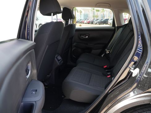 New 2026 Honda HR-V LX image 17