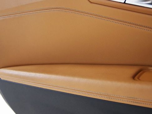 Used 2024 BMW Z4 M40i w/ Premium Package image 22