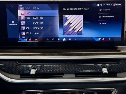 Used 2024 BMW X7 xDrive40i w/ Premium Package AWD/4WD image 15