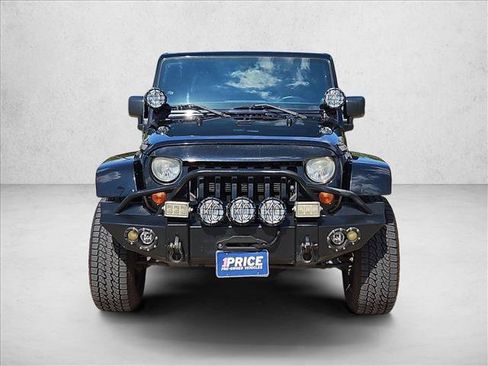Used 2012 Jeep Wrangler Unlimited Rubicon w/ Dual Top Group AWD/4WD image 2