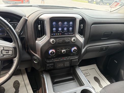 Used 2021 GMC Sierra 1500 Elevation w/ Preferred Package AWD/4WD image 22