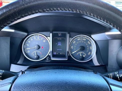 Used 2019 Toyota Tacoma SR5 image 12