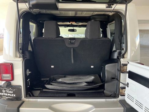 Used 2013 Jeep Wrangler Sahara w/ Connectivity Group image 17