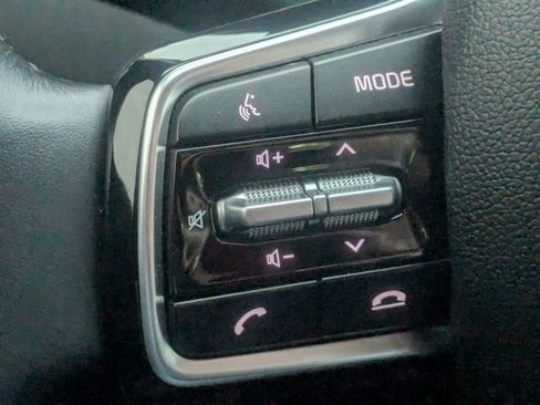 Used 2023 Kia Sorento SX image 20