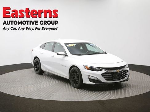 Used 2020 Chevrolet Malibu LT image 49