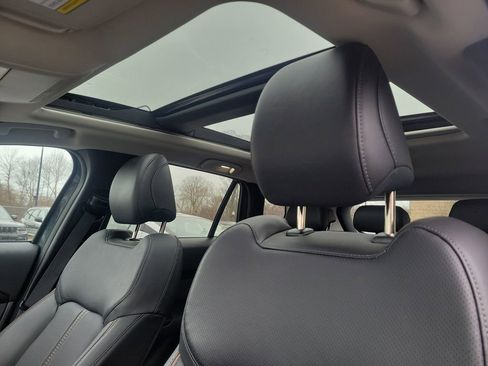 Used 2025 MAZDA CX-50 AWD 2.5 S w/ Premium Plus Pkg image 20