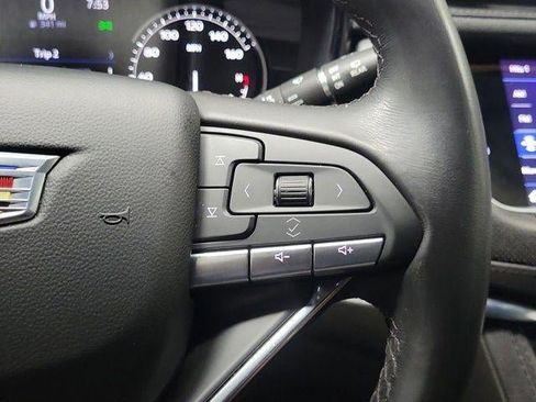 Certified 2023 Cadillac XT6 Luxury FWD image 23