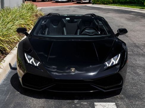 Used 2016 Lamborghini Huracan LP 610-4 AWD/4WD image 8