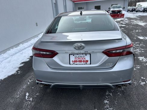 Used 2021 Toyota Camry XSE image 5