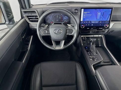 Certified 2025 Lexus GX 550 w/ Accessory Package (2T) AWD/4WD image 24