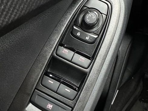 Used 2025 Subaru Crosstrek 2.5i Wilderness image 18