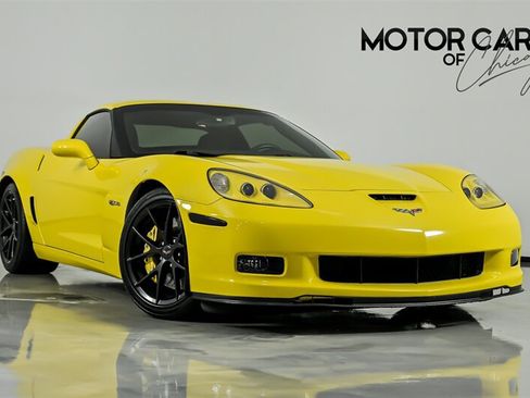Used 2012 Chevrolet Corvette Z06 w/ 3LZ Preferred Equipment Group RWD image 1