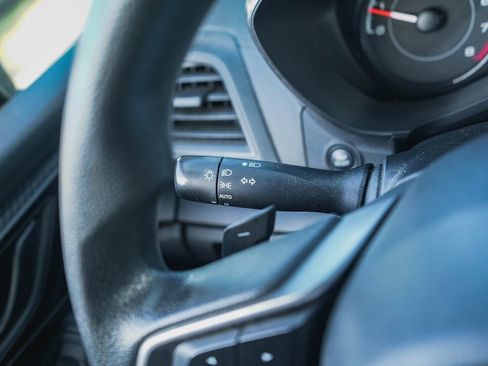 Used 2019 Subaru Impreza 2.0i Premium image 20