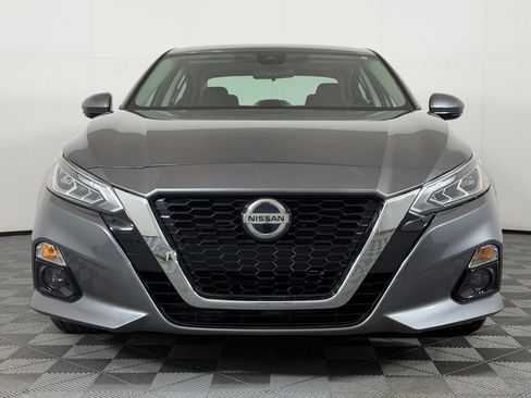 Used 2021 Nissan Altima 2.5 SL FWD image 6