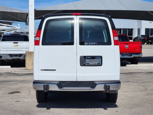 Used 2024 Chevrolet Express 2500 w/ Driver Convenience Package image 6