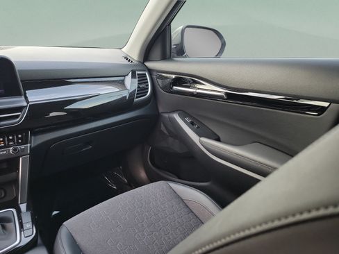 Certified 2024 Kia Seltos S FWD image 11