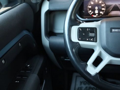 Used 2020 Land Rover Defender 110 S image 39