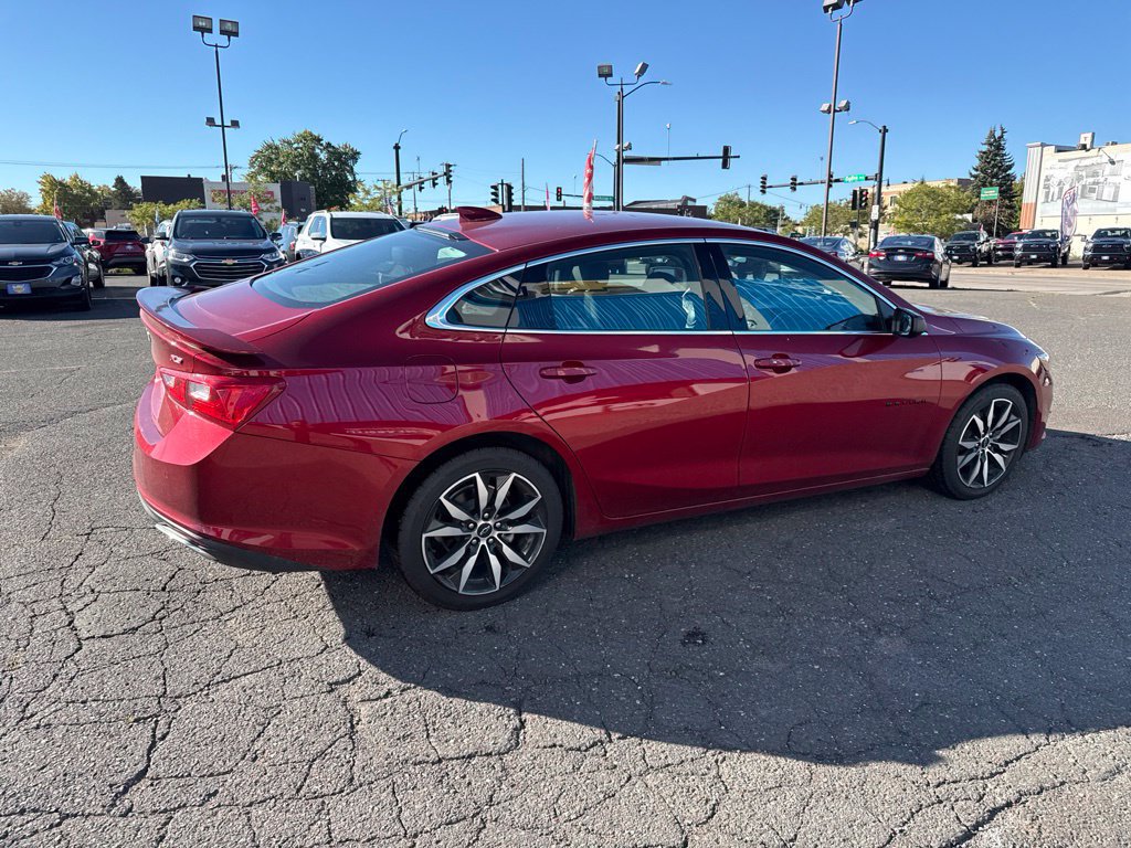 Used 2024 Chevrolet Malibu RS FWD image 10