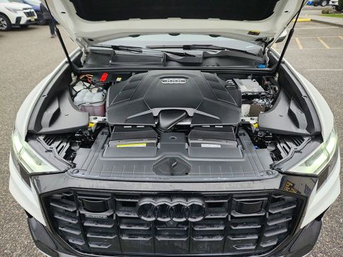 Used 2019 Audi Q8 Premium Plus AWD/4WD image 15