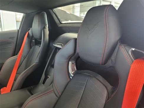 New 2026 Chevrolet Corvette Z06 w/ Z07 Performance Package image 9