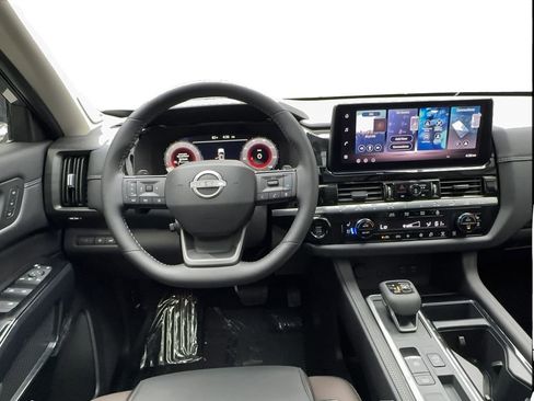 Used 2026 Nissan Pathfinder Platinum w/ Cargo Package FWD image 39