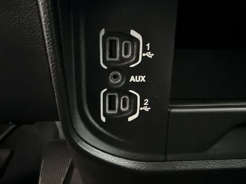 Used 2024 RAM 2500 Laramie image 36