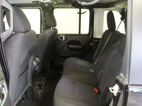 Used 2021 Jeep Wrangler Unlimited Sport AWD/4WD image 19
