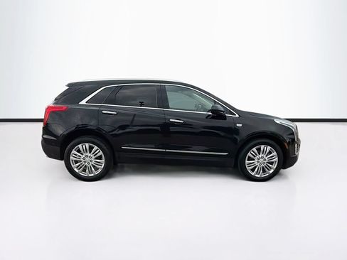 Used 2019 Cadillac XT5 Premium Luxury w/ Driver Assist Package AWD/4WD image 4