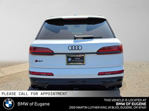 Used 2023 Audi SQ7 Prestige AWD/4WD image 4