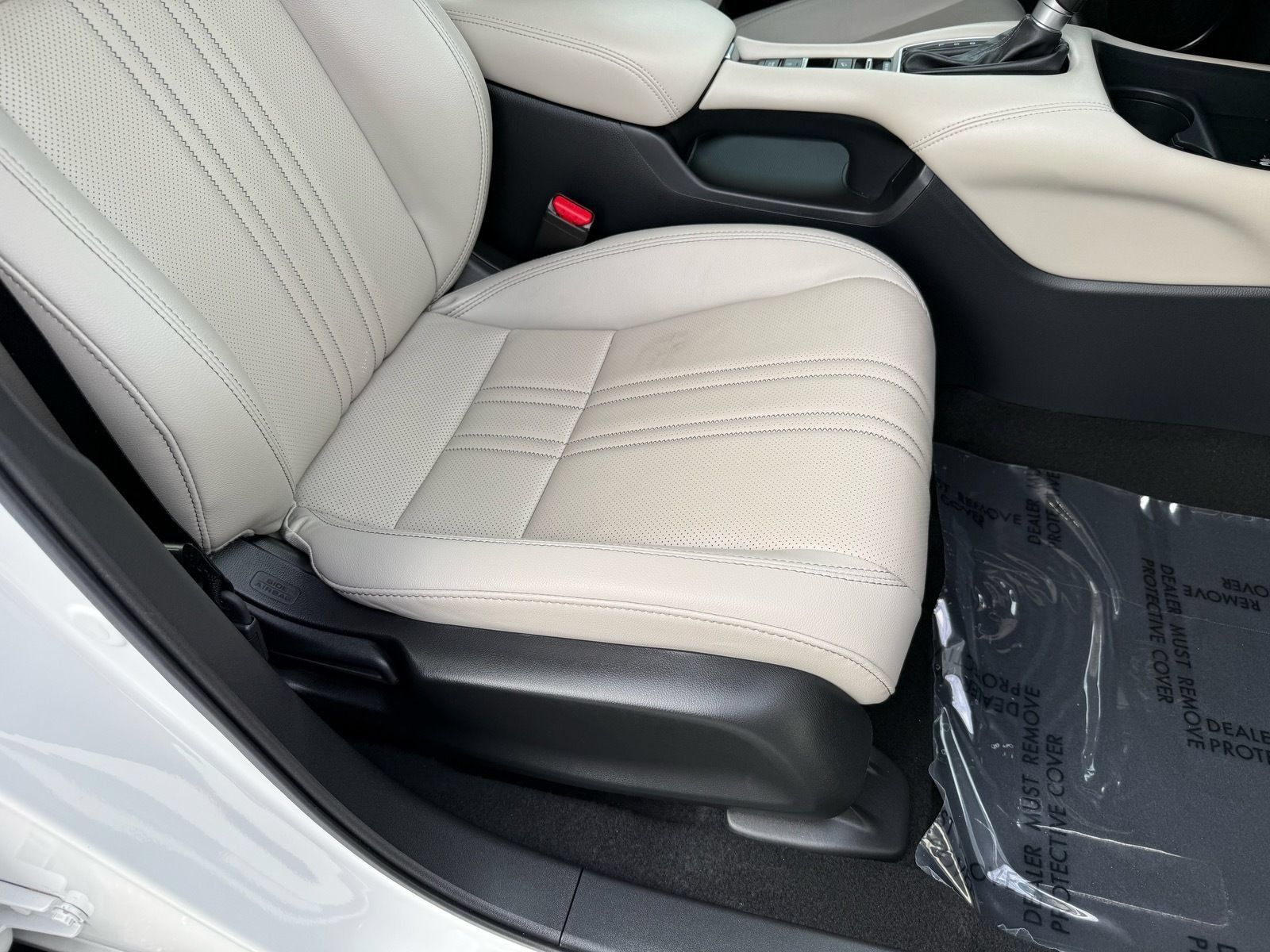 Certified 2026 Honda HR-V EX-L image 33