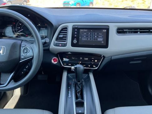 Used 2022 Honda HR-V EX image 19