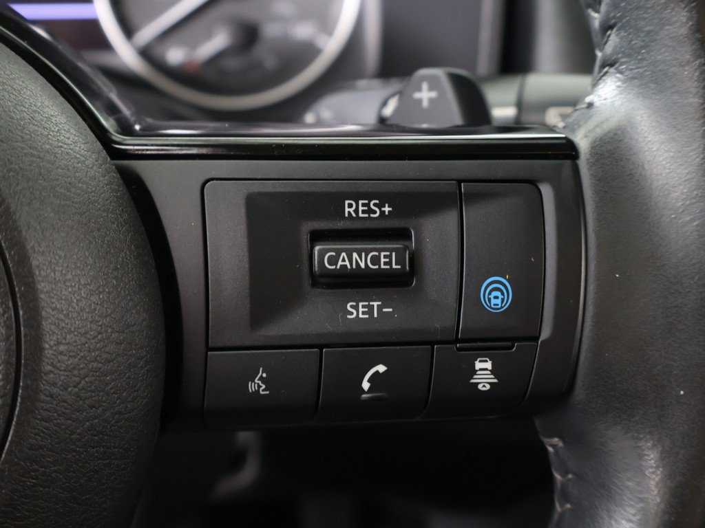 Used 2023 Nissan Rogue SL w/ SL Premium Package FWD image 47
