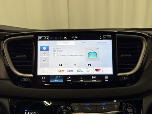 New 2026 Chrysler Voyager LX image 21