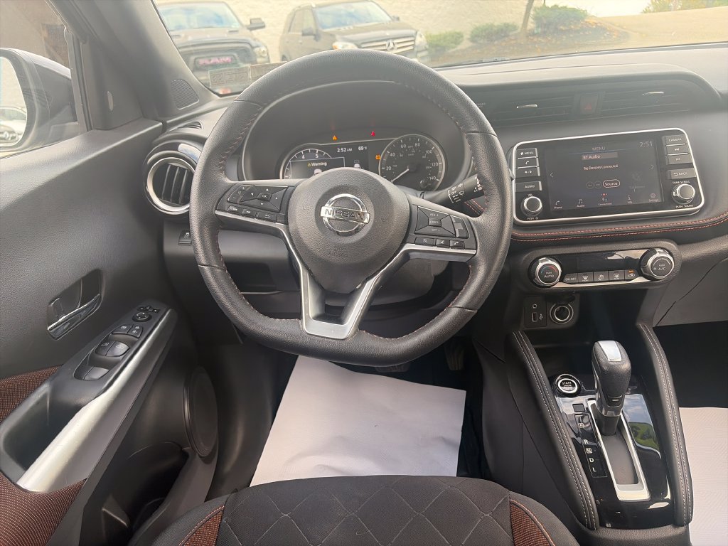 Used 2019 Nissan Kicks SR FWD image 14