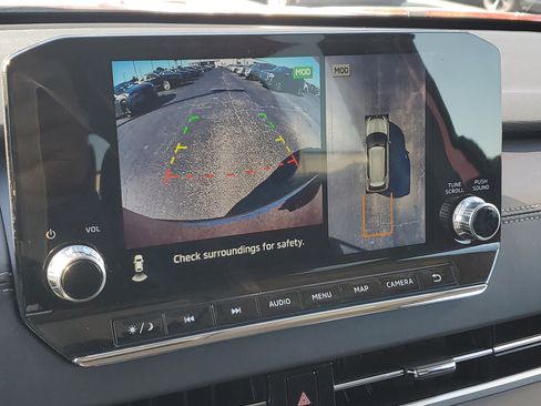 Used 2024 Mitsubishi Outlander SE image 29