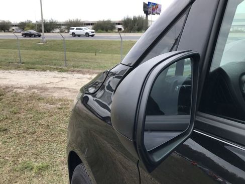 Certified 2023 Mercedes-Benz Metris Passenger image 9