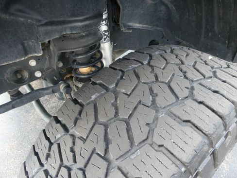 Used 2019 Jeep Wrangler Unlimited Rubicon AWD/4WD image 11