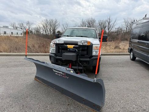 Used 2015 Ford F250 XL w/ Power Equipment Group image 8
