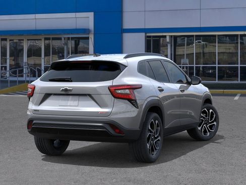 New 2026 Chevrolet Trax RS image 4