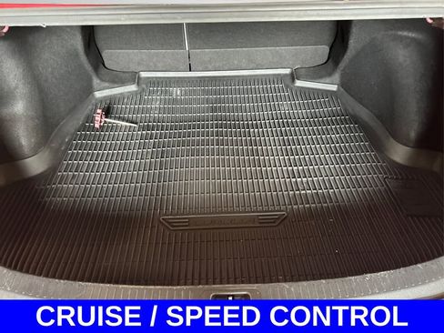 Used 2021 Toyota Corolla LE image 11