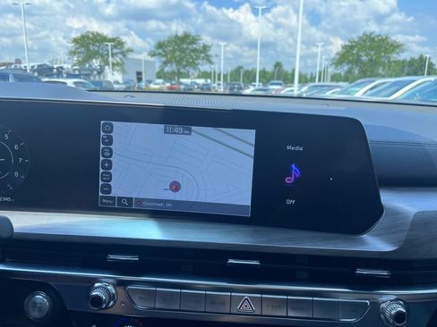 Certified 2025 Kia Telluride SX X-Line AWD/4WD image 15
