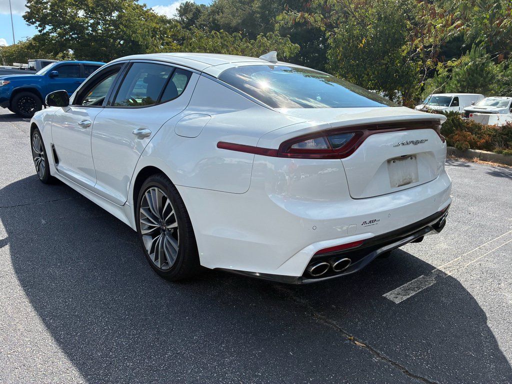 Used 2019 Kia Stinger RWD image 4