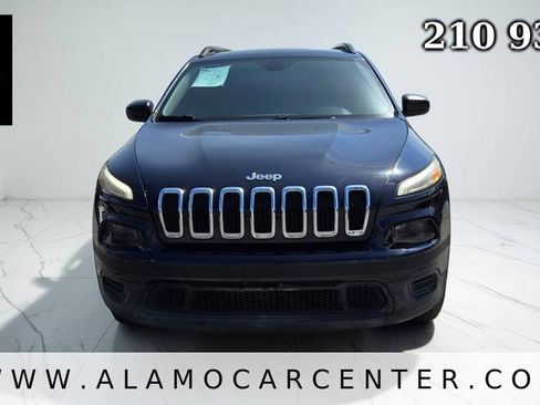 Used 2015 Jeep Cherokee Sport w/ Sport Appearance Group FWD image 8