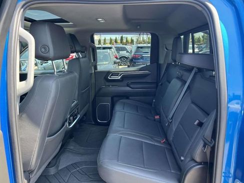 Used 2023 Chevrolet Silverado 1500 LTZ w/ LTZ Premium Package AWD/4WD image 12
